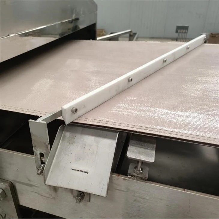 Large Capacity Russia Cheese Cake Belt Grill Contact Cooker System